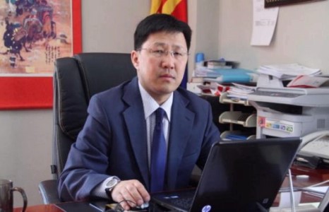 С.Мөнхбат: “Улстөрийн шинжлэх ухааны нэвтэрхий толь бичиг” нь томоохон соён гэгээрлийн бүтээл болно