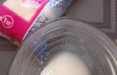 Сакура, Слава, ”Сүмтэй” хэмээх цагаан будаануудыг худалдан авахгүй байхыг олон нийтийн сүлжээгээр анхааруулсаар байна