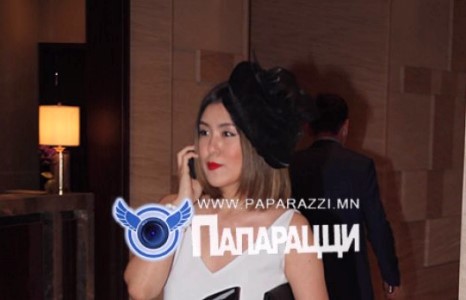 Энхзол эргэн ирлээ