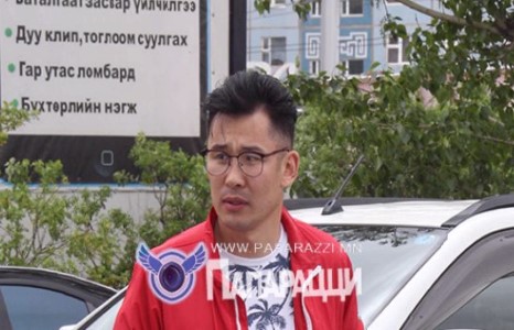 Мөнгө хүүлэгч Ууганаа