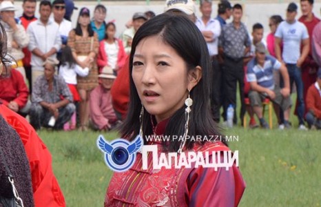 Ард түмний хүүгийн амин хайртай Саяако