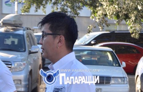 Ганзагын наймаачин Мөнхбат