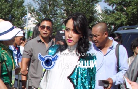 Э.Туул хатагтай одонгийн хүүхдээ тээж байна