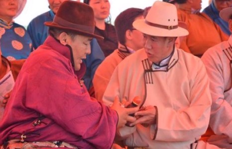 Нударга ч зөрүүлнэ, хөөрөг ч зөрүүлнө