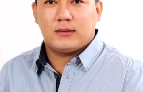  Т.Ангар:  Нарантуул  захаас  өмсгөл хувцас авч өмсөөд, хэн нэгэнд мөнгө төлөөд  бөө болчихдог юм биш…