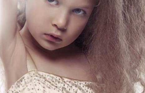 Хүүхэдтэй төсгүй хүүхэд нас