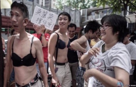 Хөхөөрөө цагдаа зодсон хэмээн гурван сарын ял өгчээ