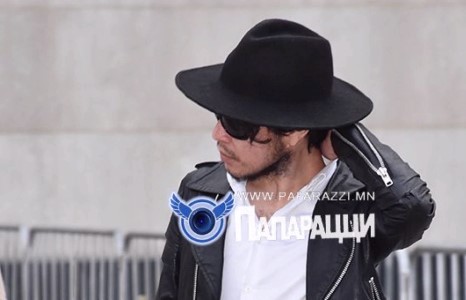 ”Лемонс”-ийн Одноо энгийнээр хэлбэл солир, муулбал хялар нүдтэй