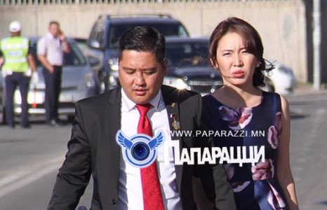 Аз жаргалтай гэр бүл