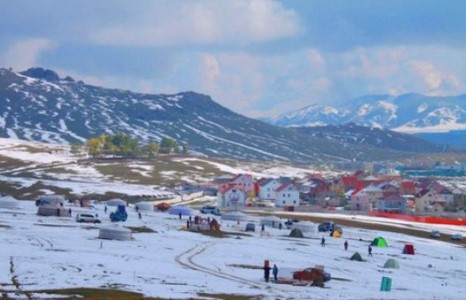 Л.Гүндалайгийн сонгуулийн ШОУ ард иргэдийг доромжилж байна