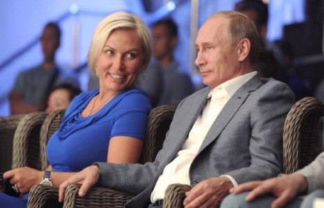Владимир Путины шинэ амрагаар дэлхийн аварга, боксчин бүсгүй тодров