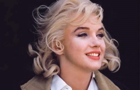 Түүхэнд алдартай бүсгүйчүүдийн гоо сайхны нууцаас 