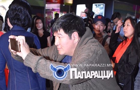 М.Баярмагнайн содон поз