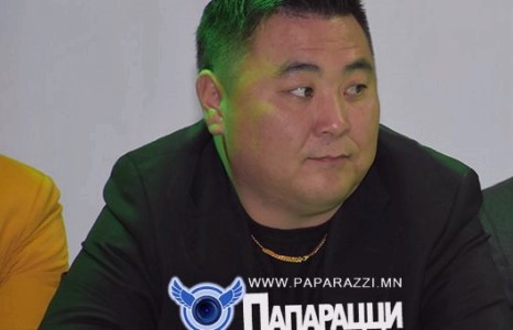  Л.Ган-Эрдэнийн дотны анд