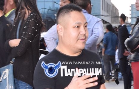 ”Люмино”-гийн Баажий Дэлхийн одуудтай нөхөрлөж, зиндаархдаг