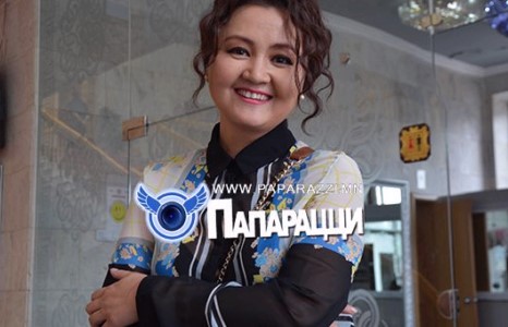 Жүжигчин Д.Оюунтуул хуримын гэрч болжээ