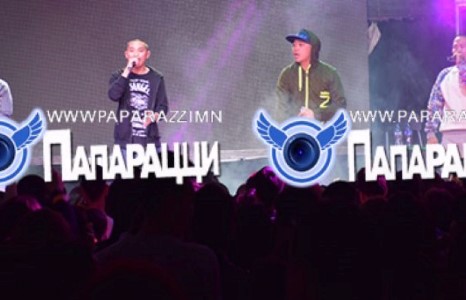 ”Flash” хамтлагийнхан бүхнийг дурслаа