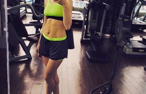 Ука фитнессийн багш болжээ