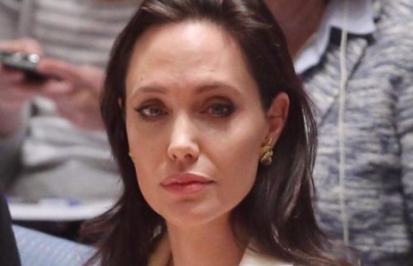 Анжелина Жолигийн шуугиан тарьсан мэдэгдэл