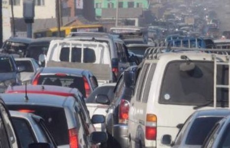 ХУВИЙН АВТОБУСУУД ҮЙЛЧИЛГЭЭГЭЭ ЗОГСООЛОО