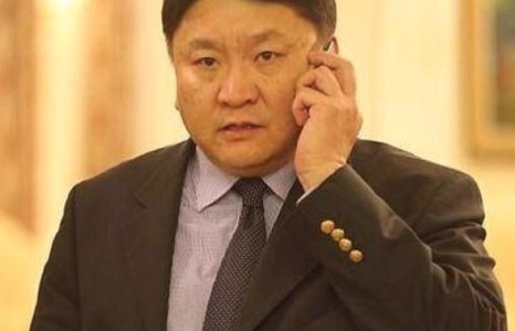 Г.Шийлэгдамба сайдын суудлаа эргүүлэн өгөв