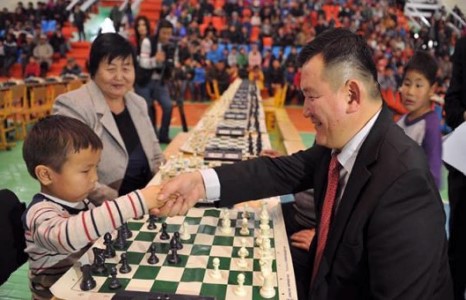 Мөрөн хотноо 1000 шатарчдын тэмцээн болж байна