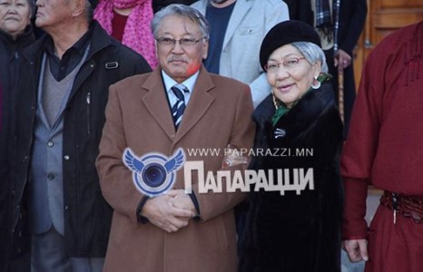 Теартай салшгүй холбоотой эрхэм