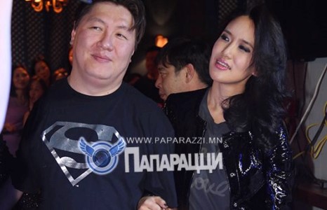  О.Содбилэг шоунд ч, хүмүүнлэгийн үйлст ч гар татдаггүй