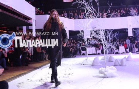 Мөрөөдлөө биелүүлсэн модель