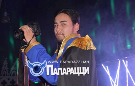 Папарацичин, ханхүү Хишгээ