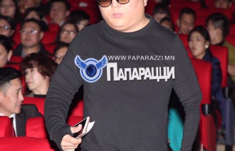 Эрэлт ихтэй хөгжмийн зохиолч