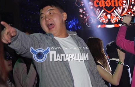 Банш Батаа хуучнаа эргэн дурсав