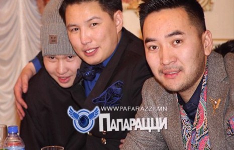 “J” салон дэгжин Л.Жаргал