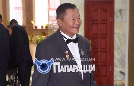  Ж.Сүххуяг урлагт зүрх сэтгэлээ шатаасаар л яваа