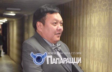 “Инээмсэглэл”-ийн Н.Ганхуяг