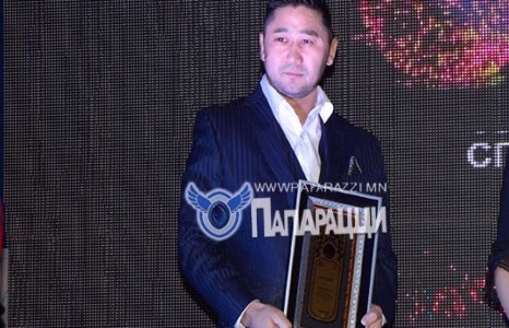 Шинобу Амараагийн фитнесс төв “Топ”-оор шалгарлаа