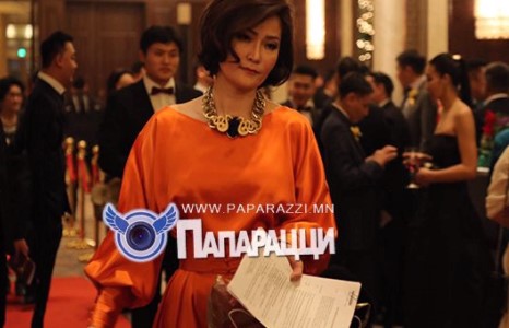 С.Чимгээгийн “Алтлаг гоёл”