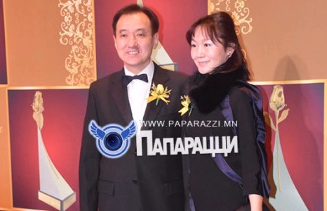  Ч.Мандах хатагтайг далавчтай даашинз