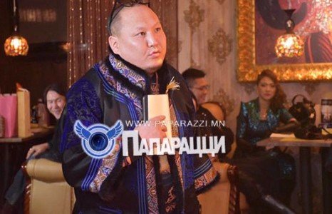 Т.Дэлгэрмөрөнгийн “этгээд” хослол