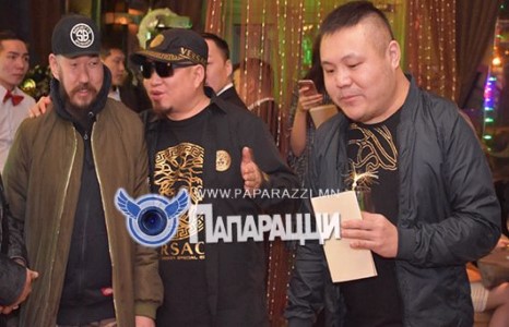 “Люмино” уран бүтээлээрээ бөмбөгдөнө