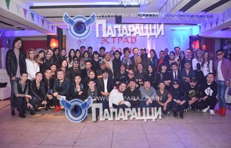 Рок попынхон шинэ жилээ тэмдэглэлээ