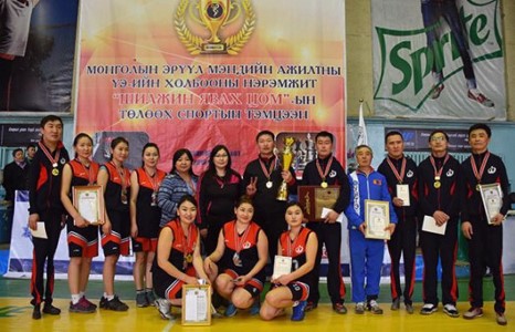 ЭРҮҮЛ МЭНДИЙН САЛБАРЫН ҮЭ-ИЙНХЭН СПОРТООР УРАЛДАН АВАРГАА ТОДРУУЛЛАА