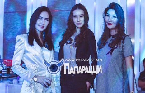 Загварын ертөнцийн шигтгээ болсон “топ”-ууд