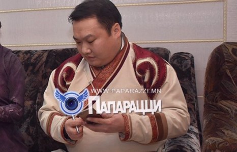 Эрэлт ихтэй хөтлөгч Г.Агаанноров