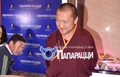 Бурханч лам нам дагасан уу