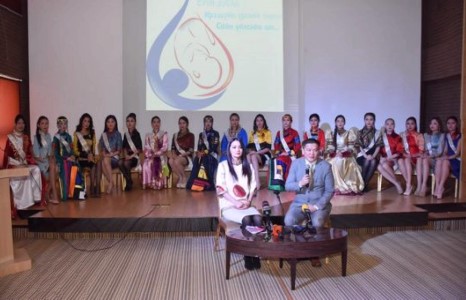 “Монгол туургатан мисс”-ийн оролцогчид “Сүүн дусал” аяныг өрнүүллээ