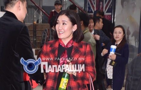 Л.Мөнхбаясгалангийн хаврын гоёл