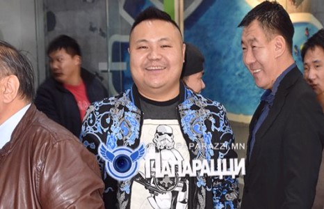 “Люмино” Баажий уран бүтээлчдээ дэмжив