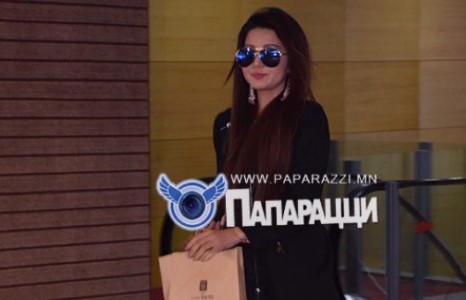 Хөрөнгөтэй эрийн өвөрт эрхэлсэн мисс Б.Долгион