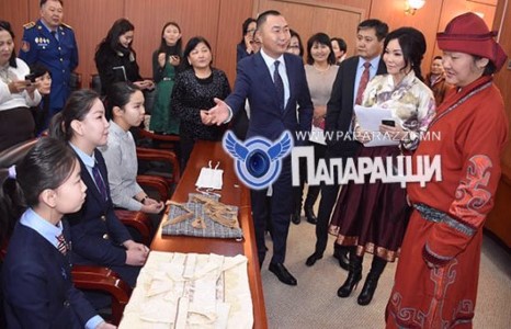 С.Жавхлан, Т.Баясгалан нийслэл, 21 аймагт тоглолтоо хийнэ